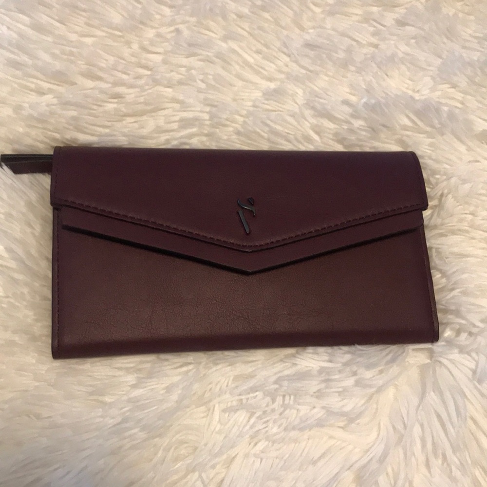 Simply Vera by Vera Wang tri-fold wallet. New